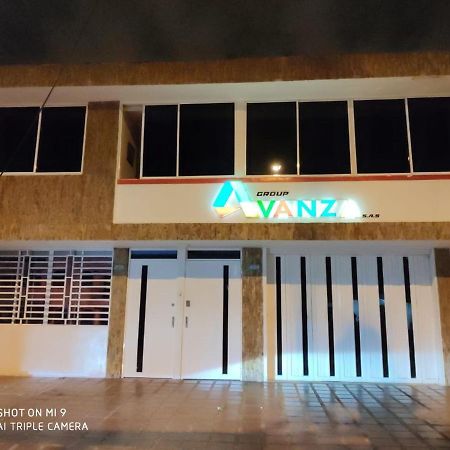 קאלי Hostal Avanza מראה חיצוני תמונה