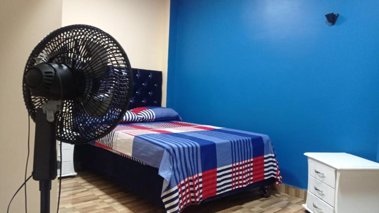 קאלי Hostal Avanza מראה חיצוני תמונה